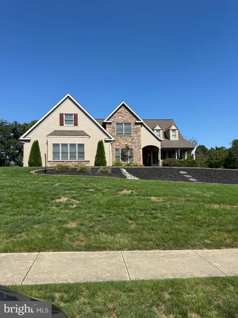 31 Cobble Ln, Elizabethtown, PA 17022 - #1