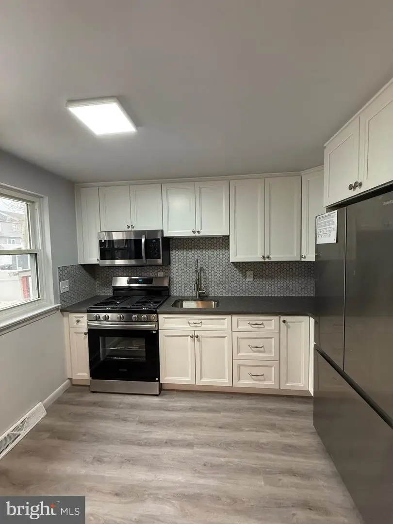 870 Hilton Dr, Lancaster, PA 17603 - #1