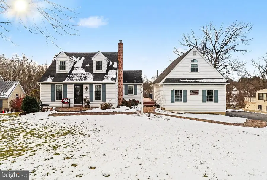 337 Eckman Rd, Lancaster, PA 17603 - Image #2