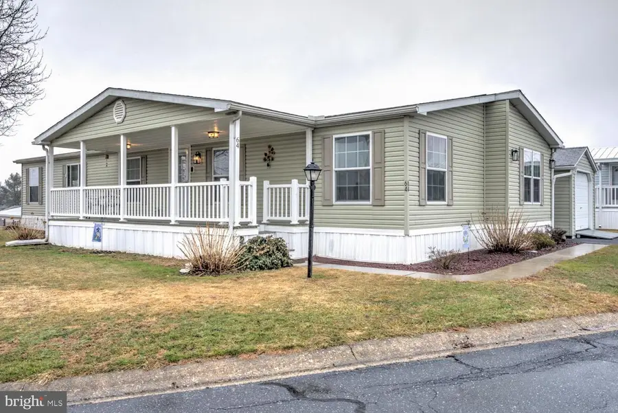 64 Ridgewood Mnr, Manheim, PA 17545 - #2