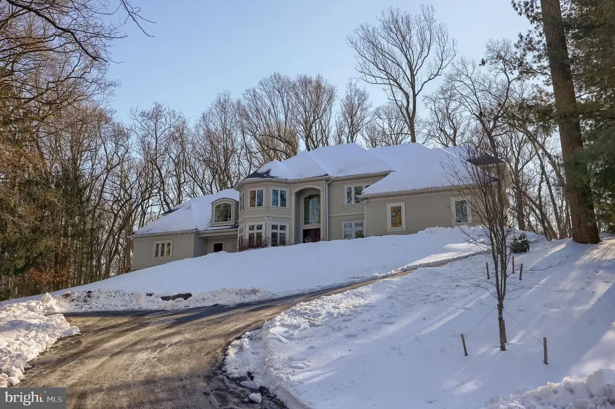 2492 Shaub Rd, Lancaster, PA 17601 - #1