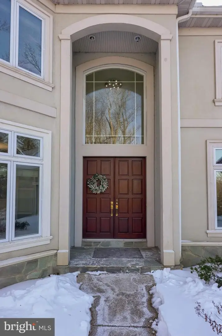 2492 Shaub Rd, Lancaster, PA 17601 - #2