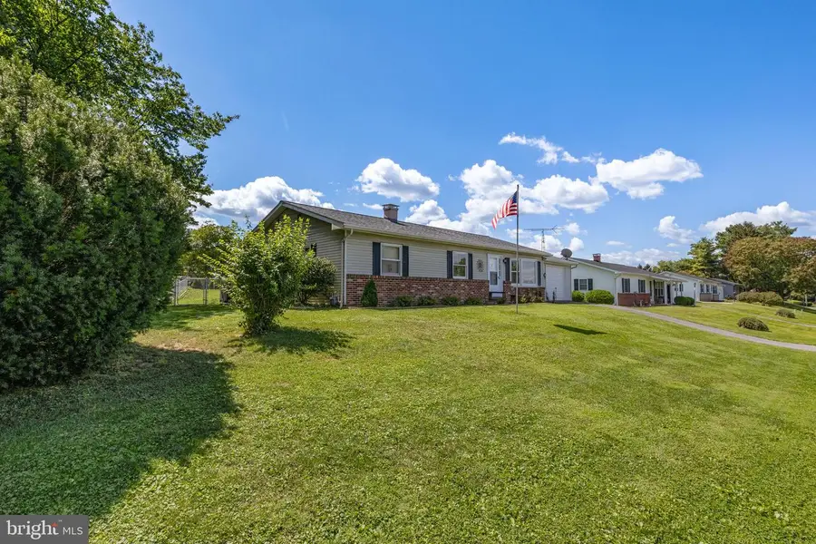 49 Vista Dr, Marietta, PA 17547 - Image #3