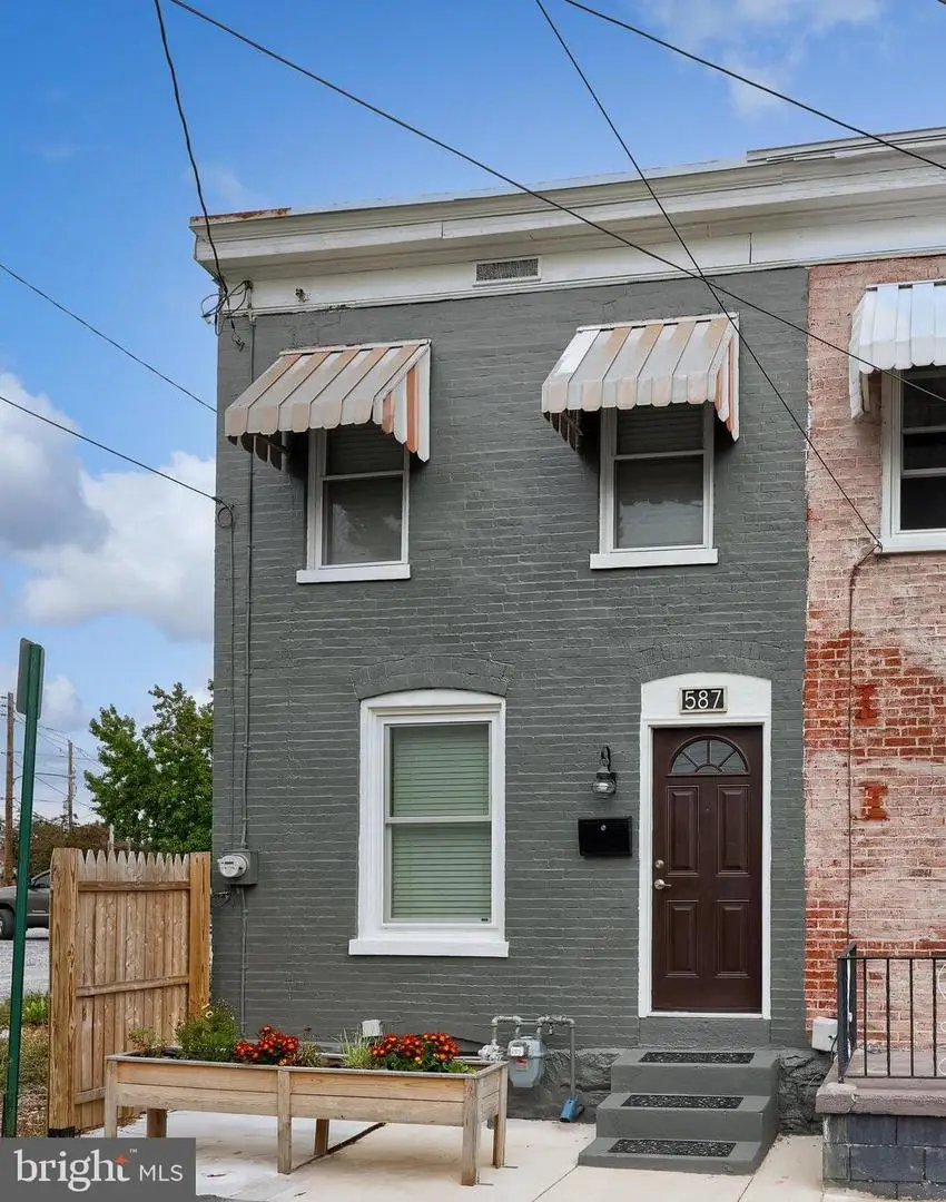 587 Zook Ave, Lancaster, PA 17602 - Image #1