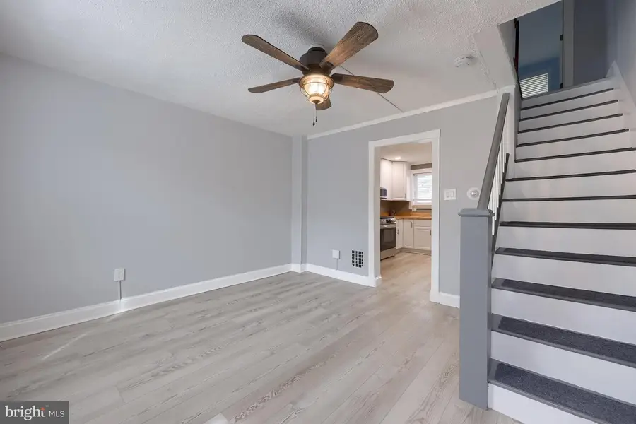 587 Zook Ave, Lancaster, PA 17602 - Image #3