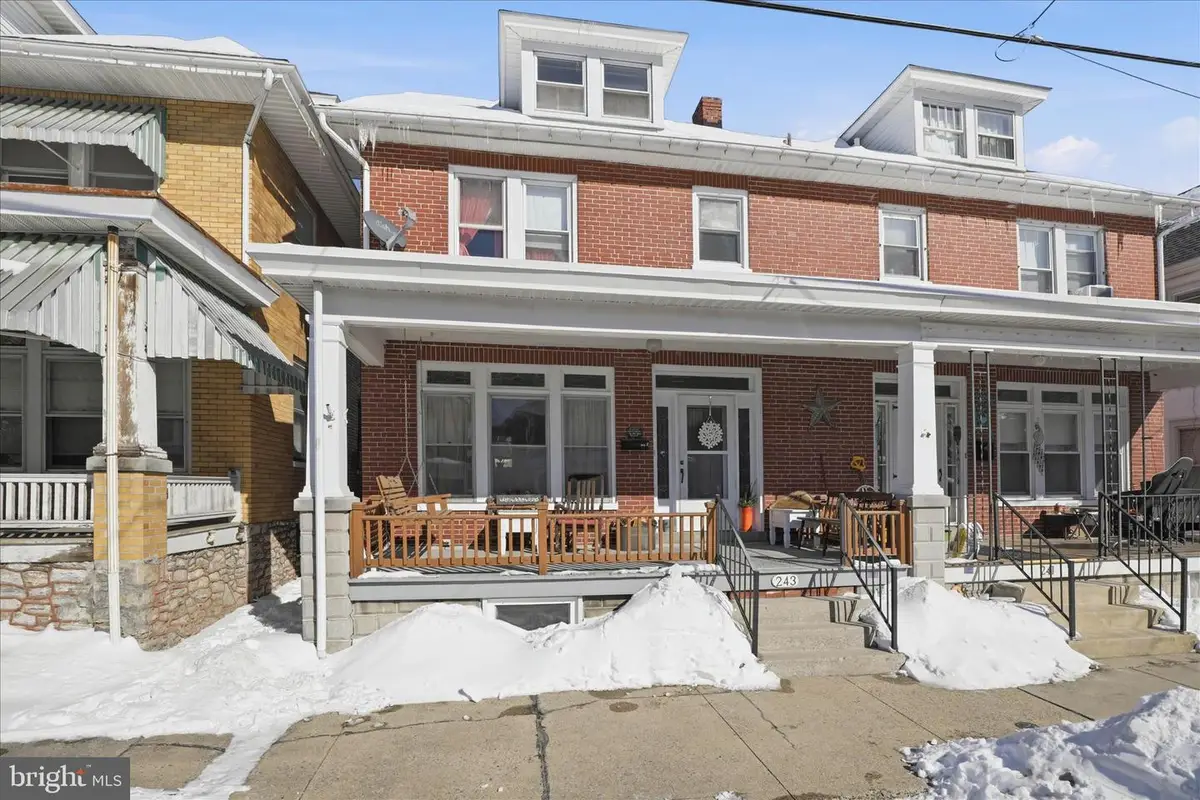 243 W Franklin St, Ephrata, PA 17522 - Image #1