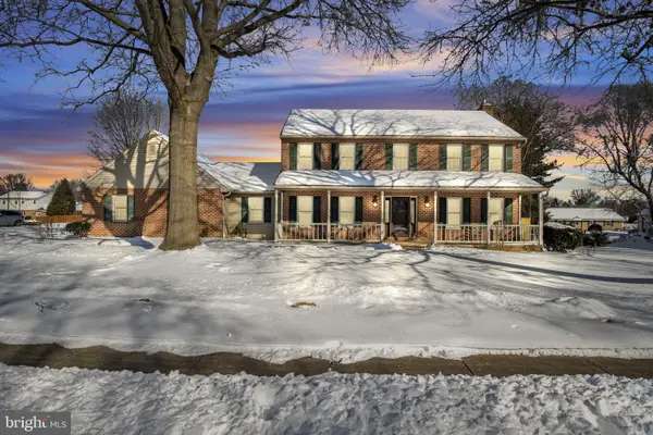 338 Locust Ln, MOUNT JOY, PA 17552