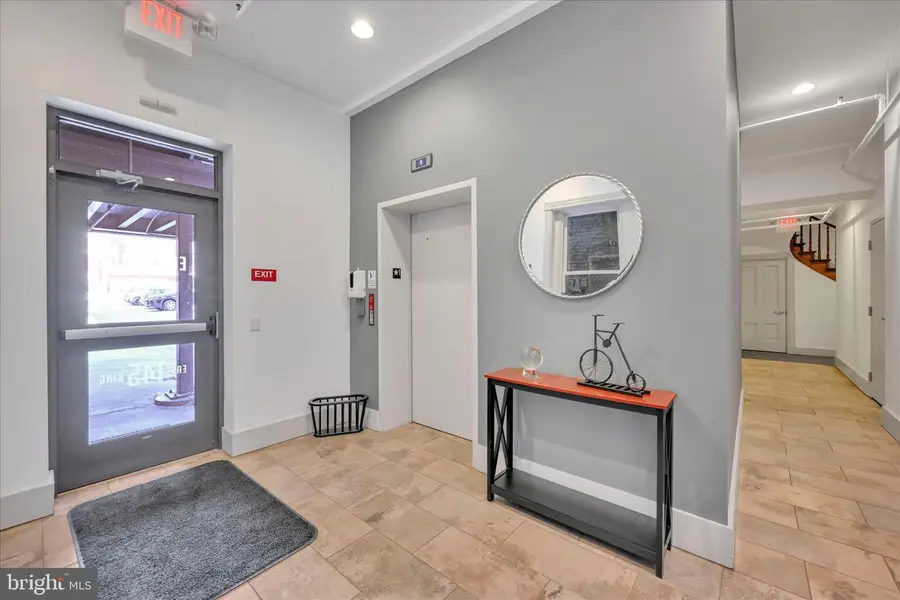 145 E King St #401, Lancaster, PA 17602 - Image #3