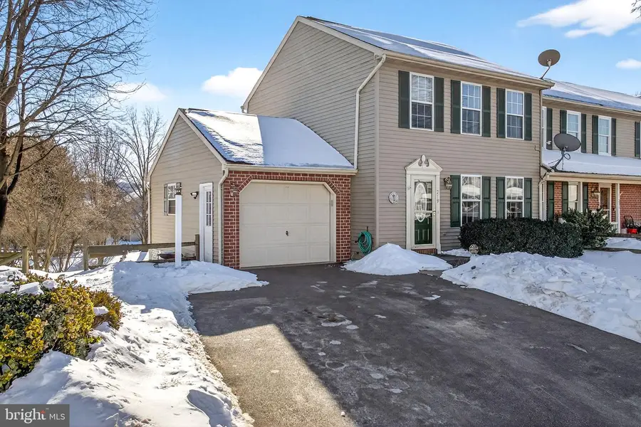 219 Chelmsford Dr, Marietta, PA 17547 - #2