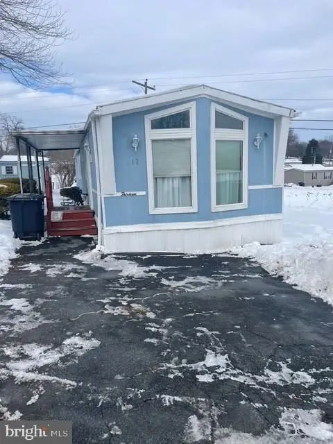 13 Earl Ln, Lititz, PA 17543 - Image #2