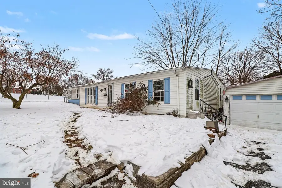 522 S 10th St, Columbia, PA 17512 - #3