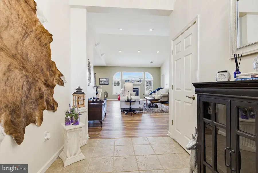 588 Blossom Trl, Mount Joy, PA 17552 - #2