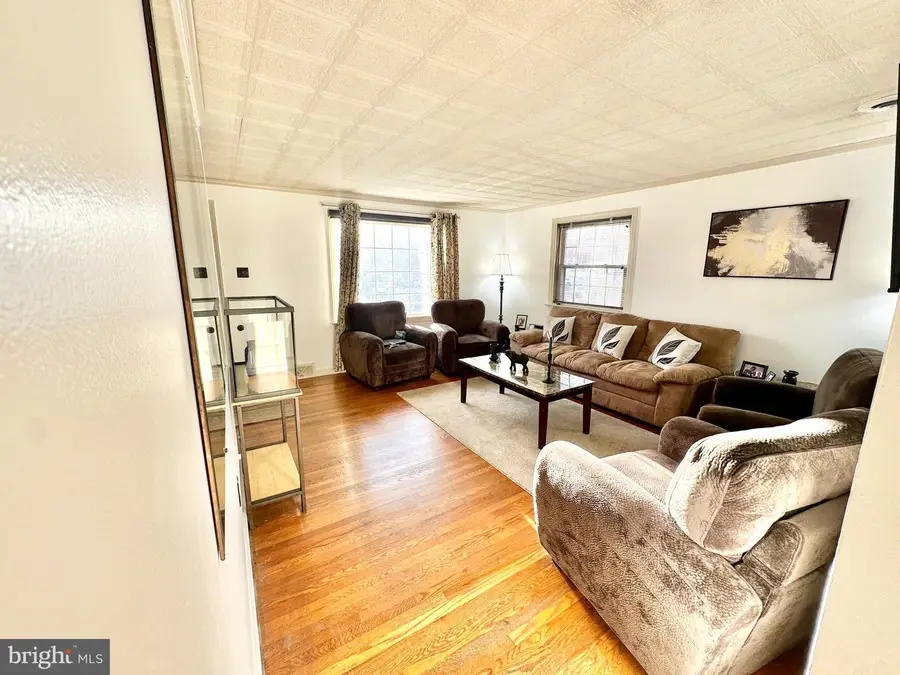 449 Hershey Ave, Lancaster, PA 17603 - #2