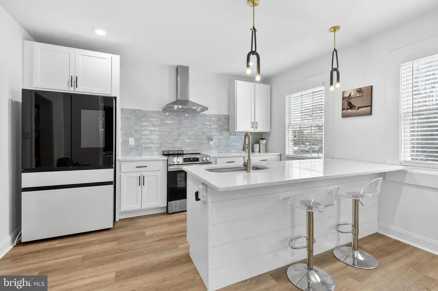 1529 Village Rd, Strasburg, PA 17579 - #2