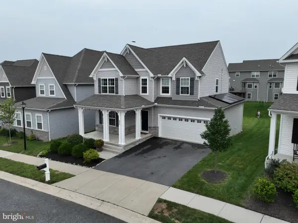 672 Stockdale Dr, LANCASTER, PA 17601