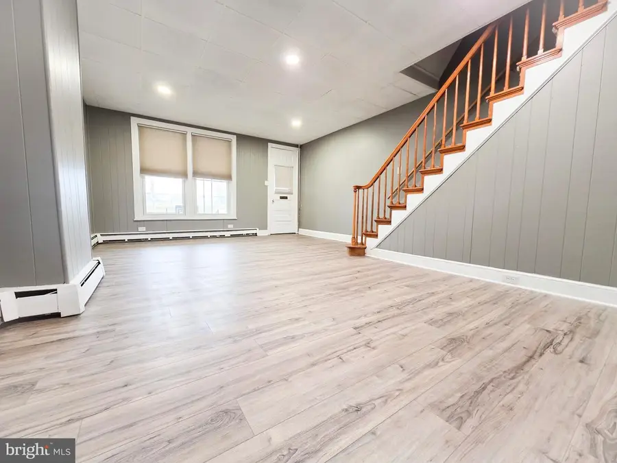 144 S 6th St, Columbia, PA 17512 - #2