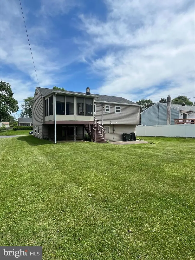 1942 Split Rock Rd, Lancaster, PA 17601 - #3