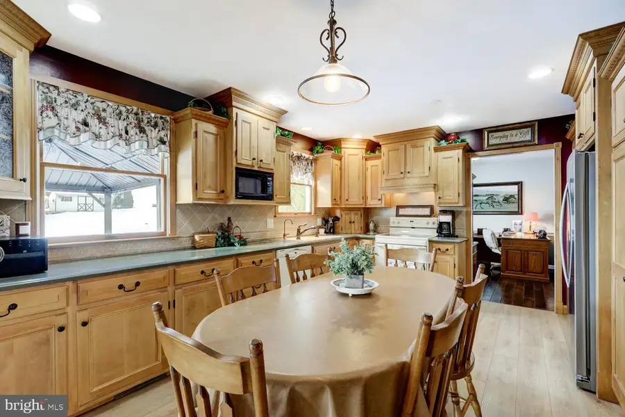 1012 Rabbit Hill Rd, Lititz, PA 17543 - #3