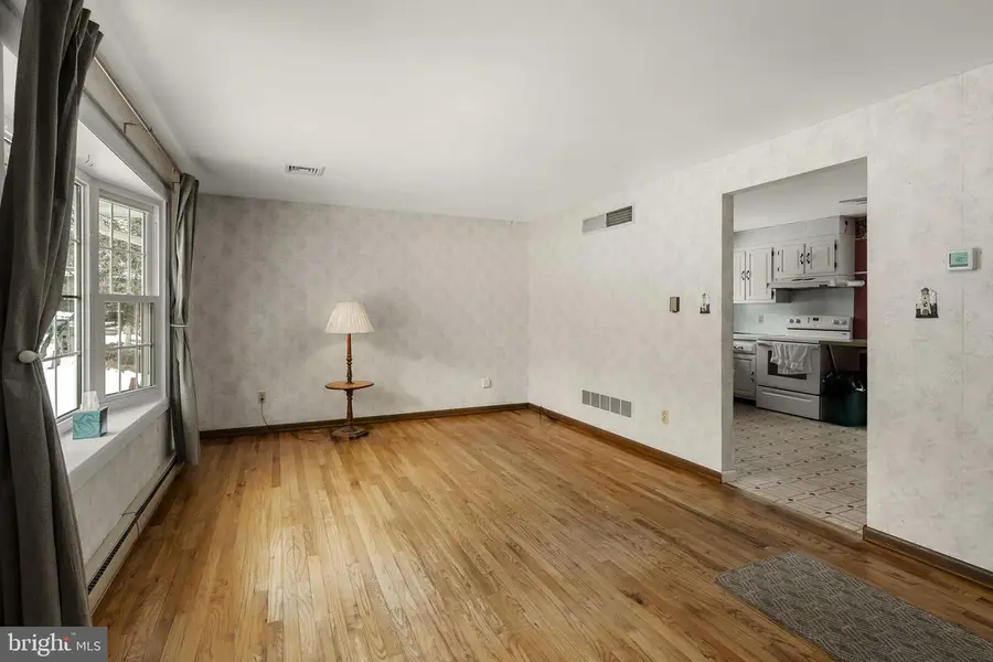 704 Timothy Ln, Ephrata, PA 17522 - #2