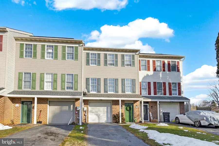 129 Townhouse Ln, Lancaster, PA 17603 - #3