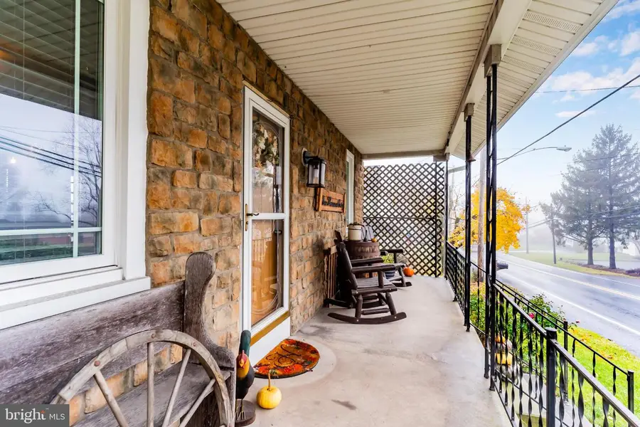 1060 Dry Tavern Rd, Denver, PA 17517 - #3