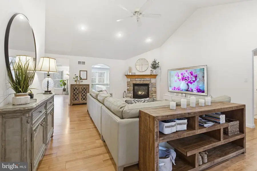 500 Mohns Hill Rd, Reinholds, PA 17569 - #2