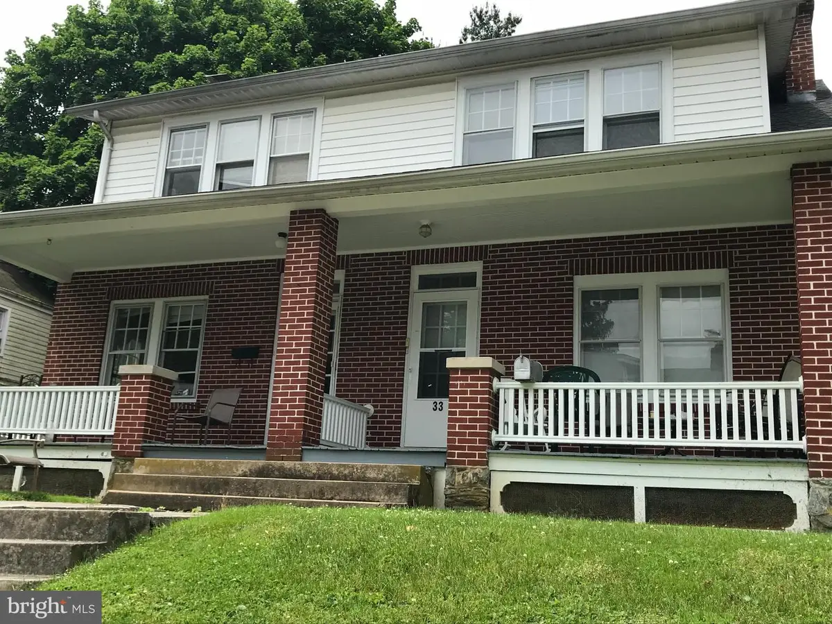 33 N Prince St, Millersville, PA 17551 - #1
