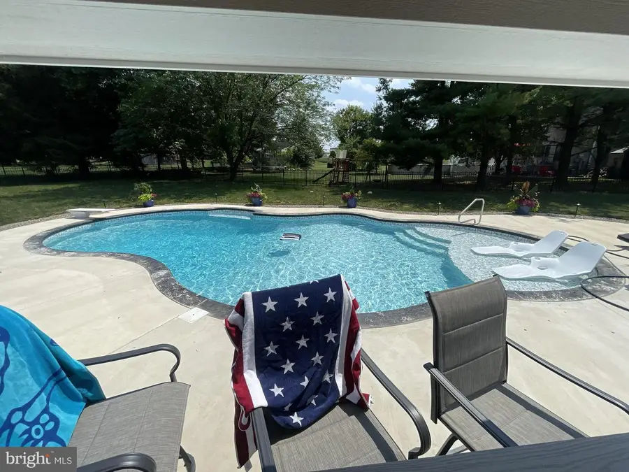 119 Saybrooke Dr, Lititz, PA 17543 - #3