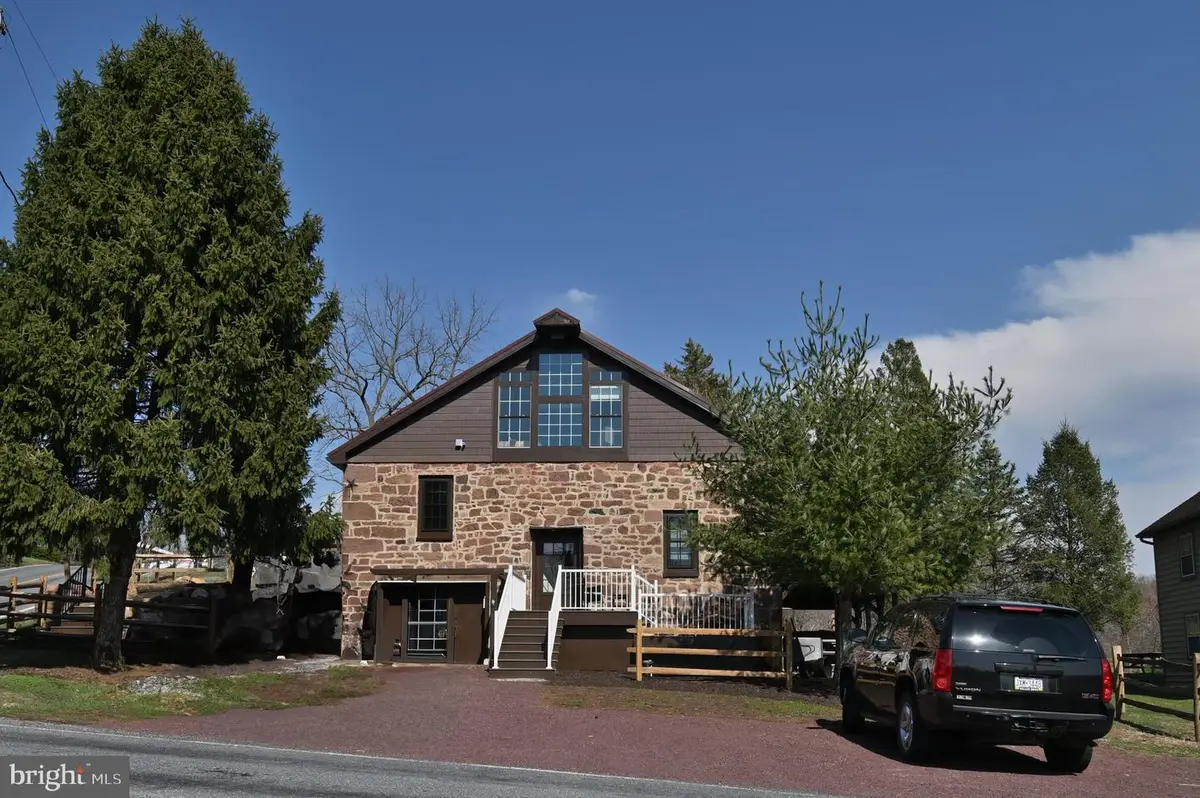 1700 Texter Mountain Rd, Reinholds, PA 17569 - #1
