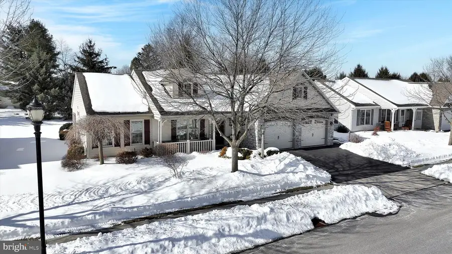 820 Cambridge Dr, Manheim, PA 17545 - #3