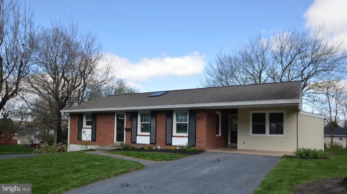 401 Lemon St, Elizabethtown, PA 17022 - #1