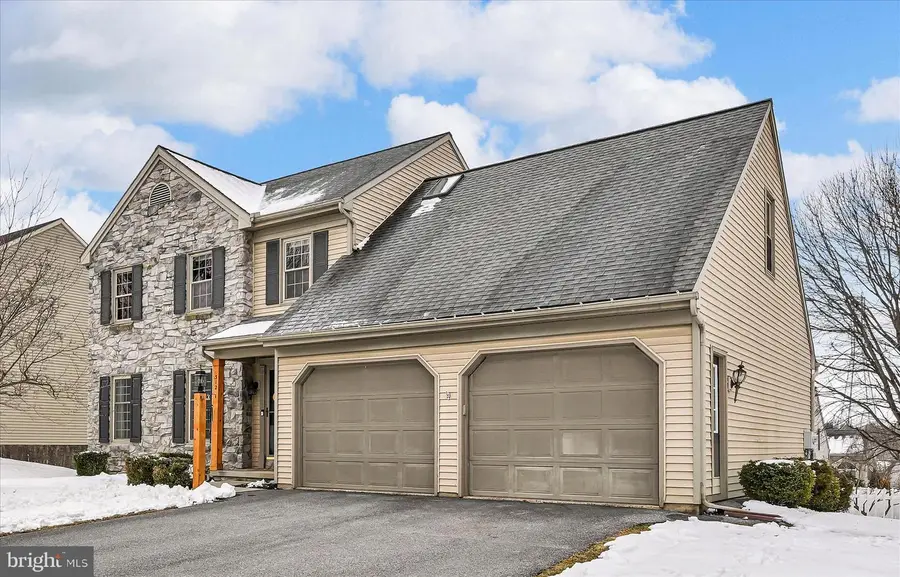 312 Laurel Oak Ln, Lancaster, PA 17602 - #2