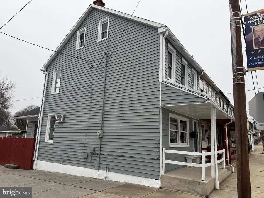601 Manor St, Columbia, PA 17512 - #3