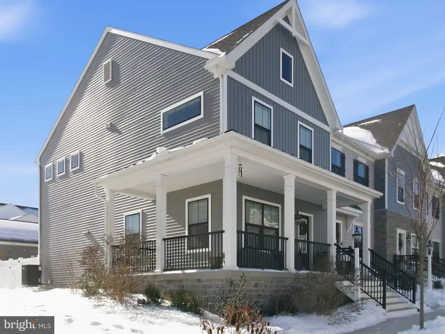 2212 Brentford St, Lancaster, PA 17601 - #2