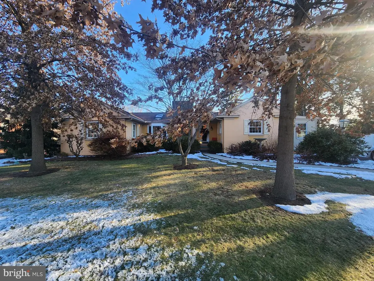 444 Donegal Springs Rd, Mount Joy, PA 17552 - #1
