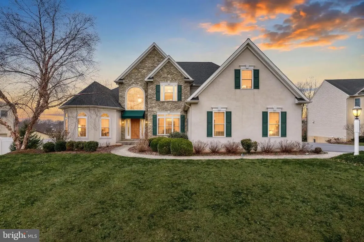 395 Ecker Dr, Lititz, PA 17543 - #1