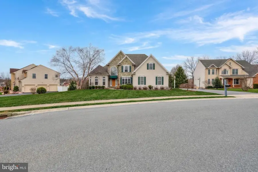 395 Ecker Dr, Lititz, PA 17543 - #3