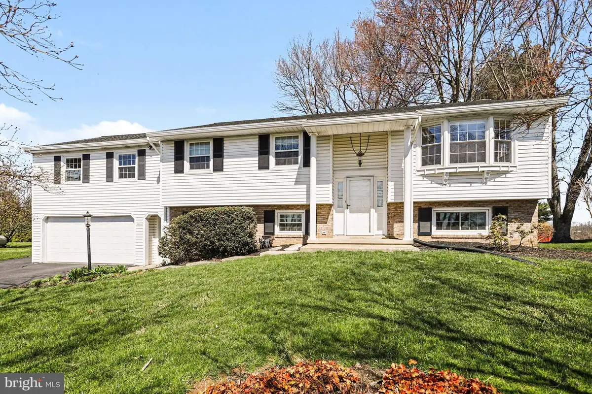 3072 Miller Rd, Washington Boro, PA 17582 - #1