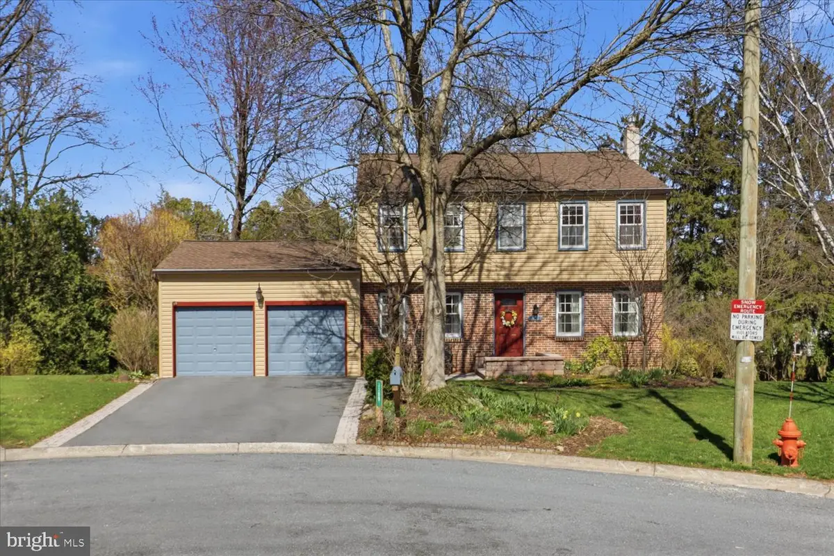 3309 Caroline Dr, East Petersburg, PA 17520 - #1