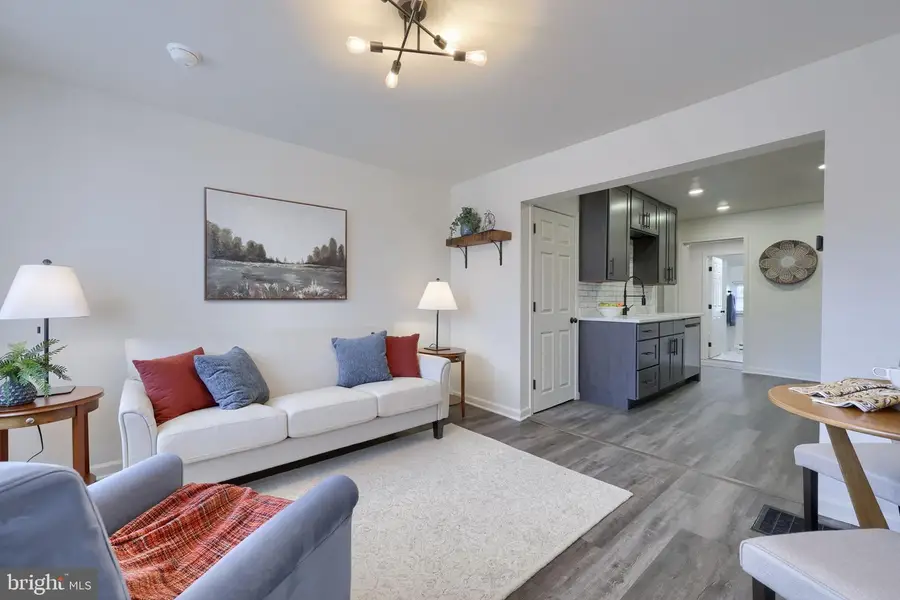 714 Plane St, Columbia, PA 17512 - #3