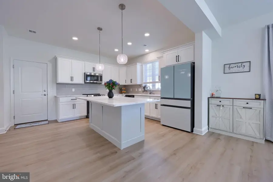 211 Bellaride Ln, Millersville, PA 17551 - #2