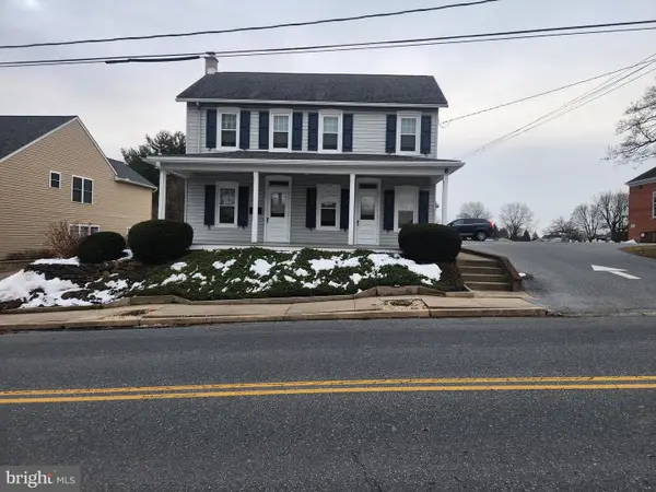 123 N 11th St, AKRON, PA 17501