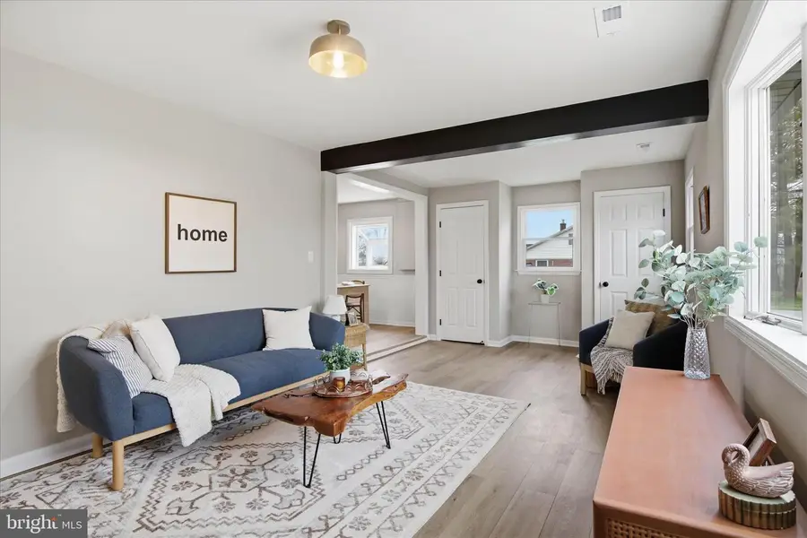 2472 Leaman Rd, Ronks, PA 17572 - #3