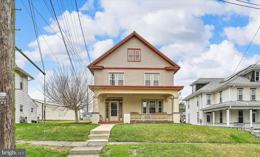 301 E Meadow Valley Rd, Lititz, PA 17543 - #3