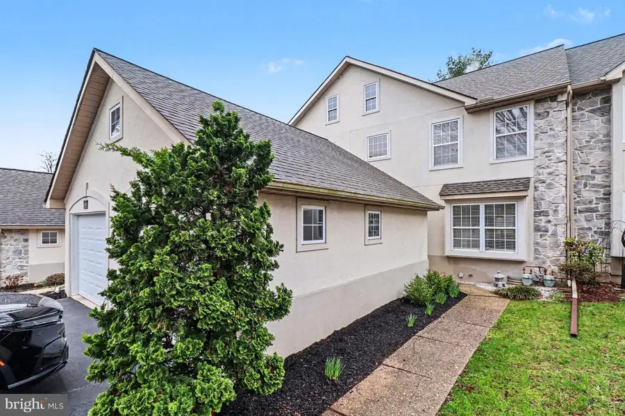 606 Crestgate Pl, Millersville, PA 17551 - #3