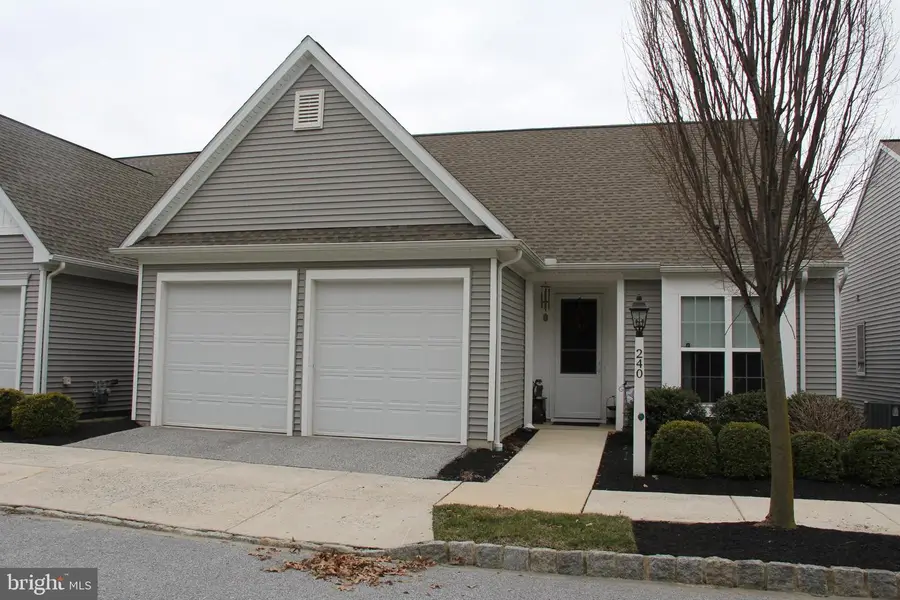 240 Asbury Ln, Strasburg, PA 17579 - #3