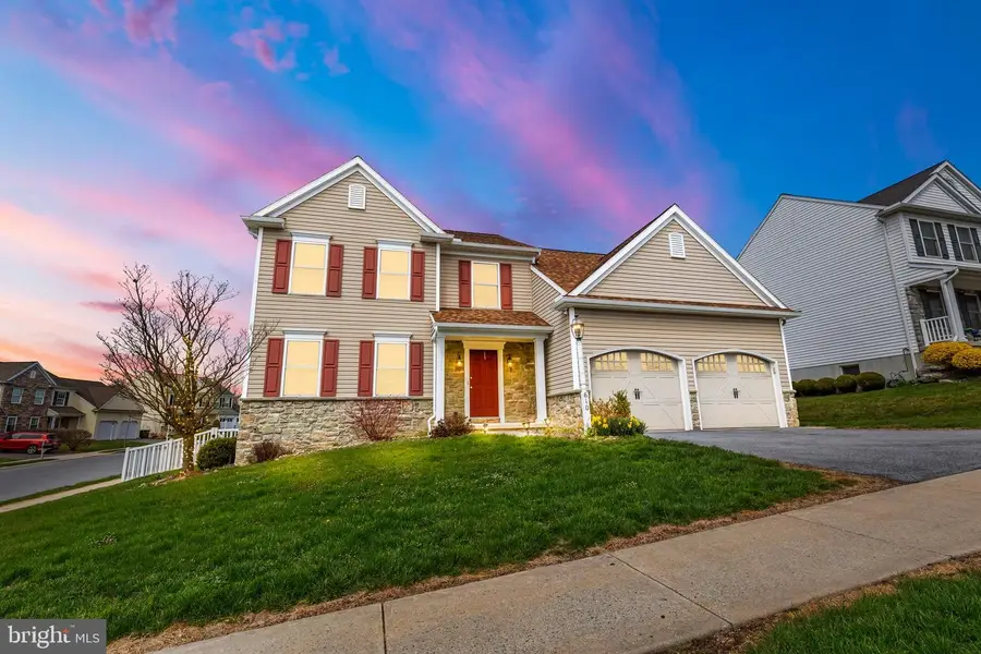 610 Hamaker Rd, Manheim, PA 17545 - #2