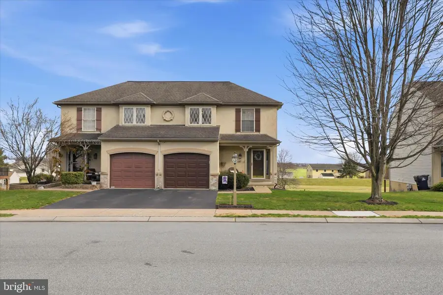 60 Talon Dr, Ephrata, PA 17522 - #2