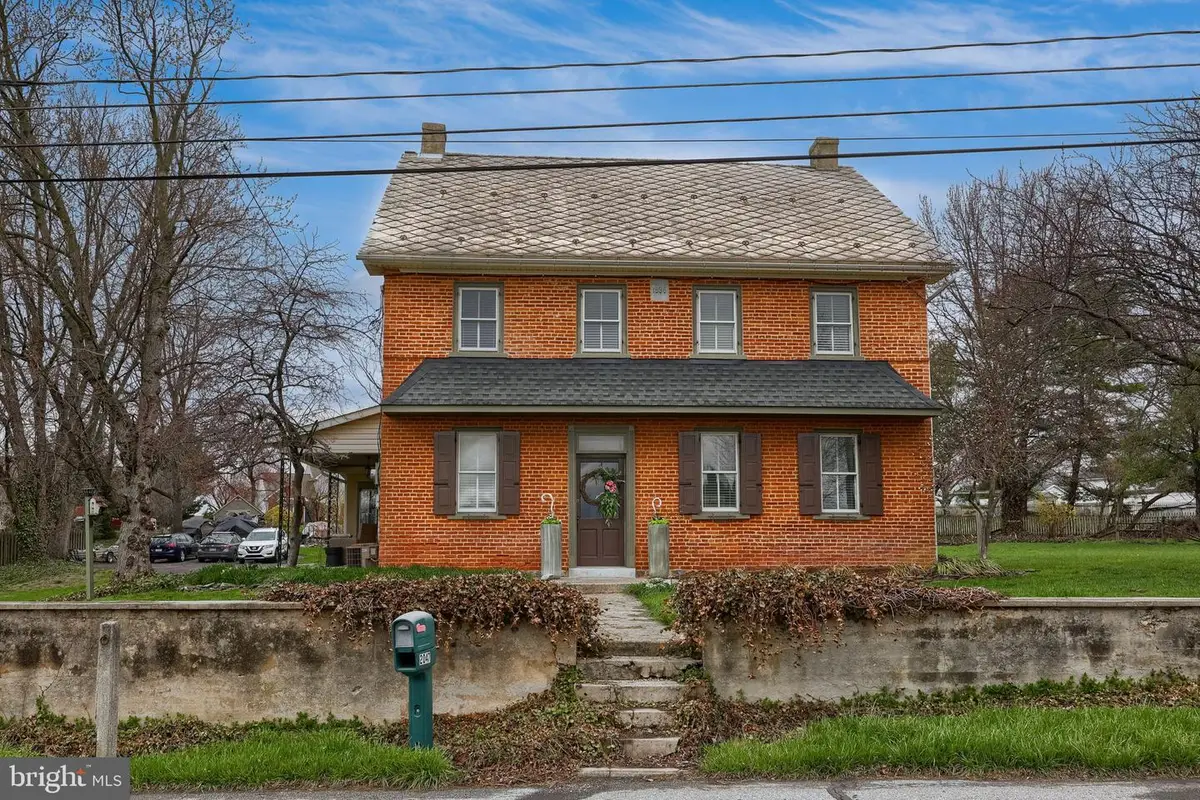 2047 Jarvis Rd, Lancaster, PA 17601 - #1