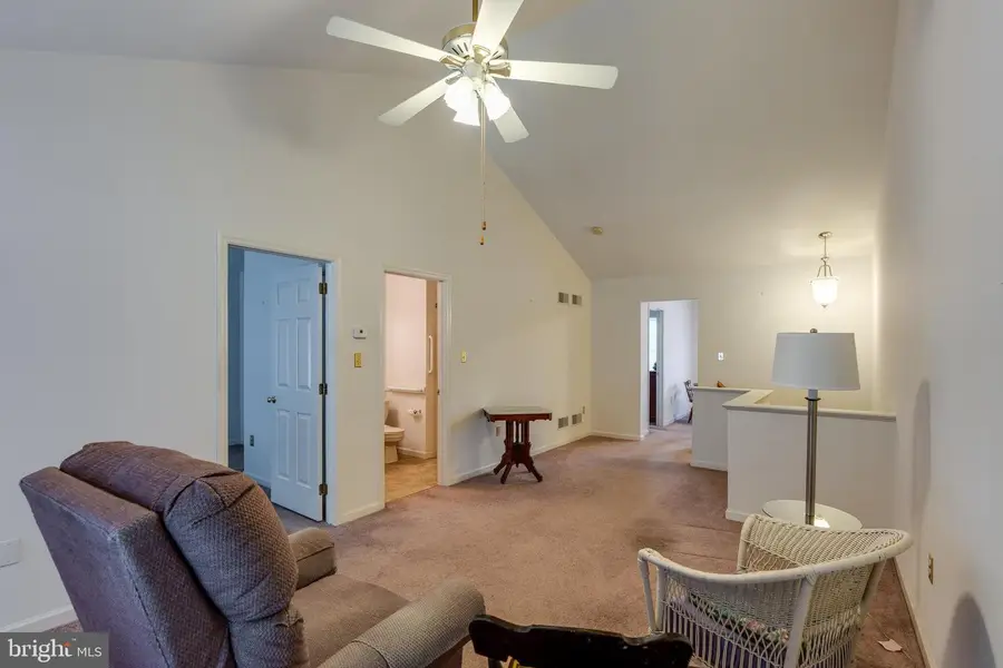 14 Oakgrove Ln, Millersville, PA 17551 - #2